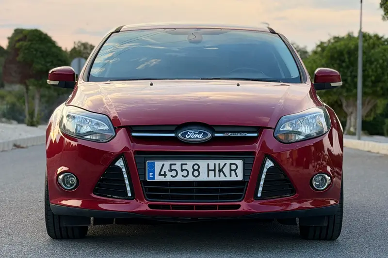 Ford Focus Sport 2012